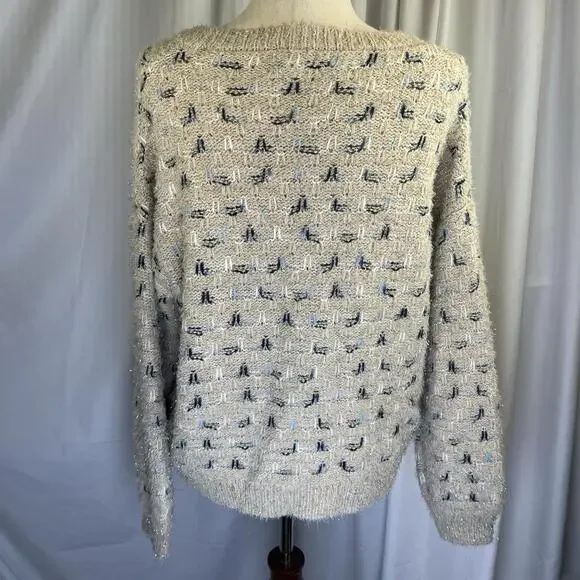 NWT Womens Maurices Sweater Size Beige Feathered MED Blue Accents - Picture 7 of 9
